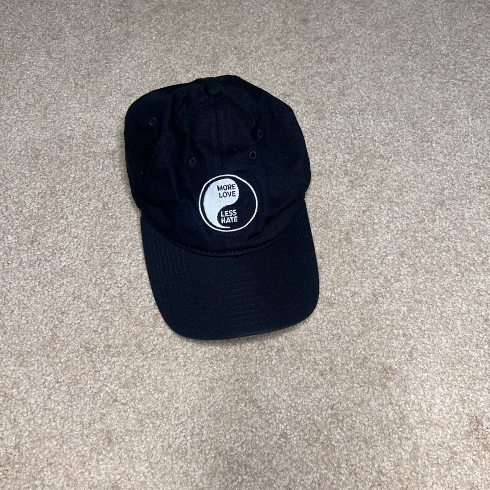 Hat bundle - Picture 2 of 3